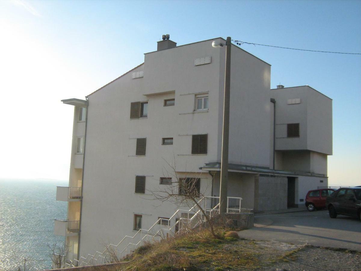 Apartment Diklic Senj  Bagian luar foto